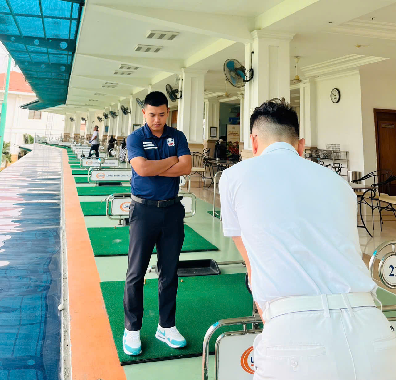 thoát vị đĩa đệm lưng khi chơi golf