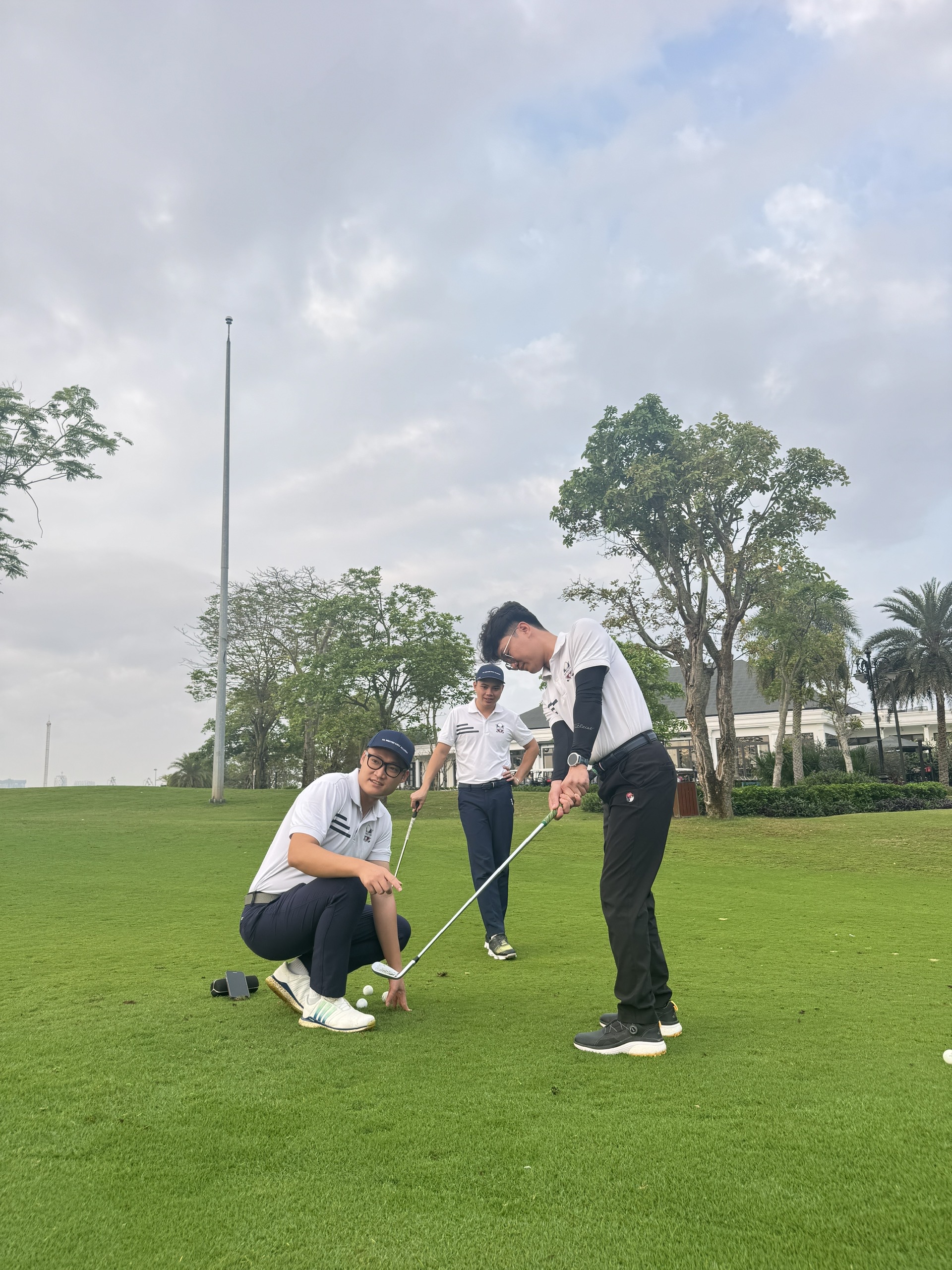 Chi Nhánh Vinhomes Riverside – The Harmony