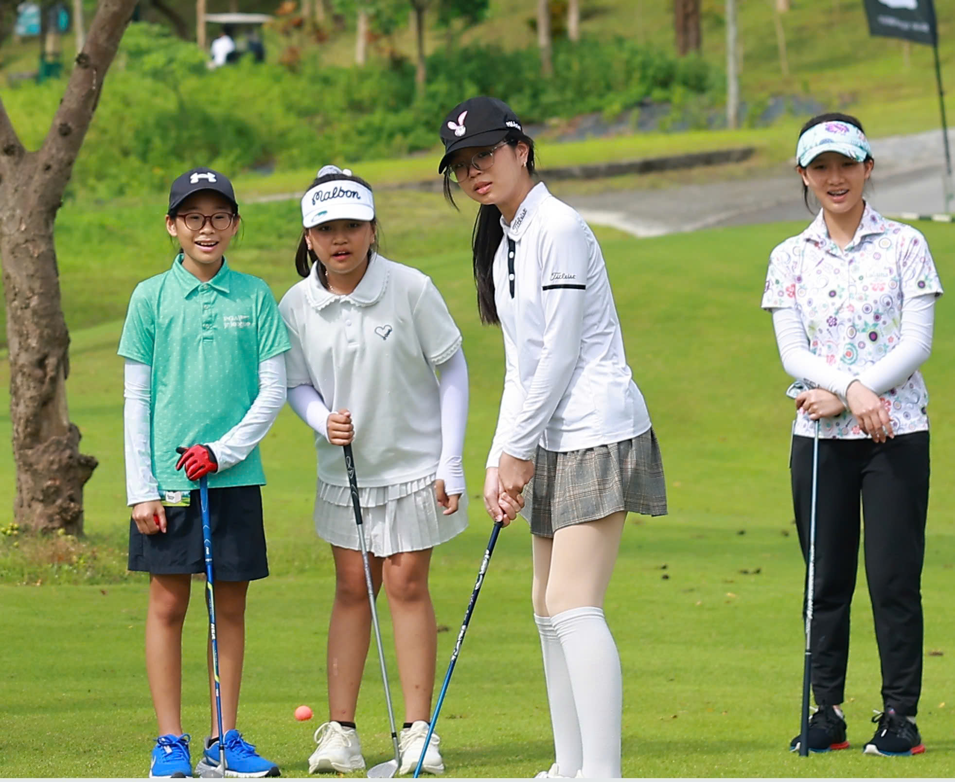 Khóa Học Golf Trẻ Em
